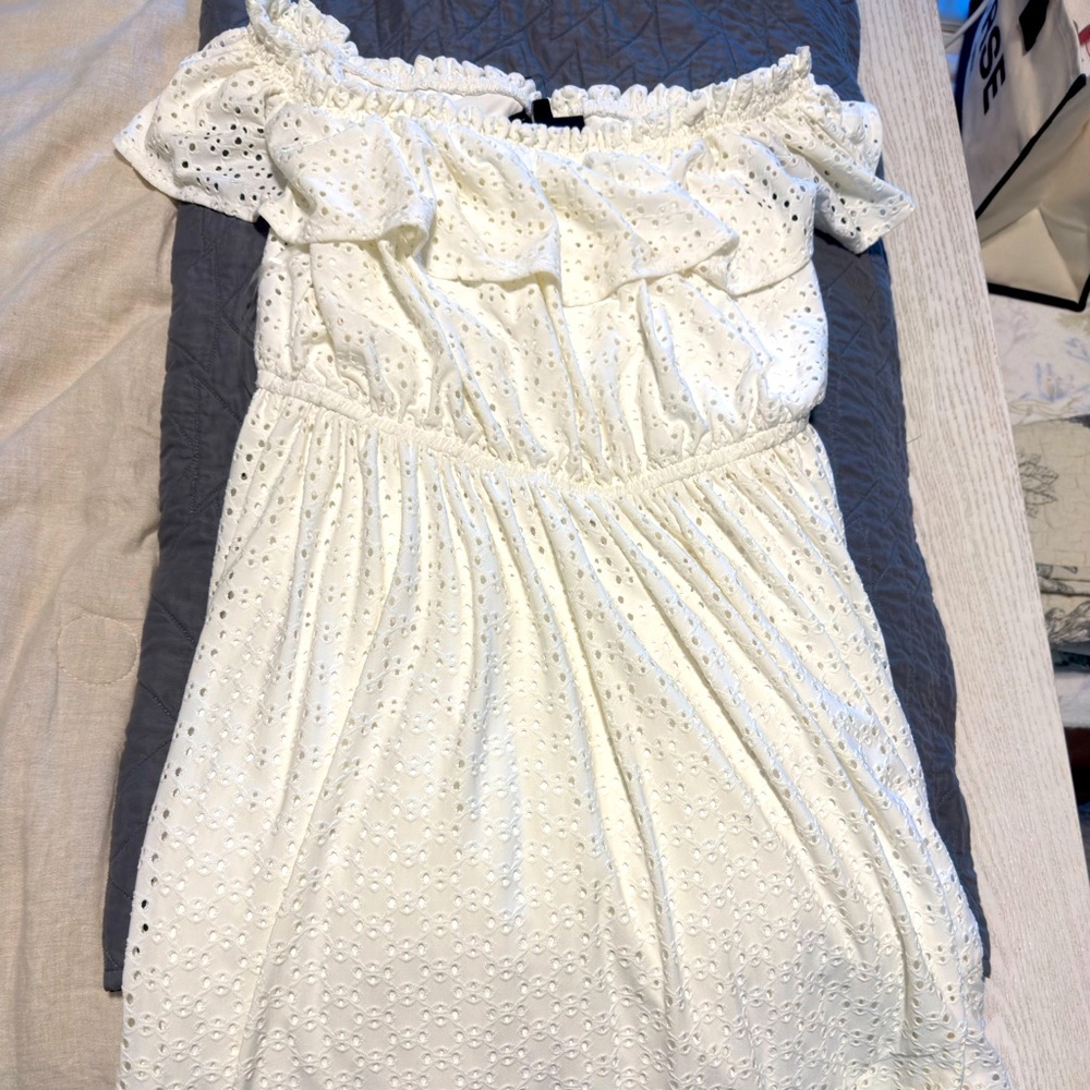 14/16- White Dress